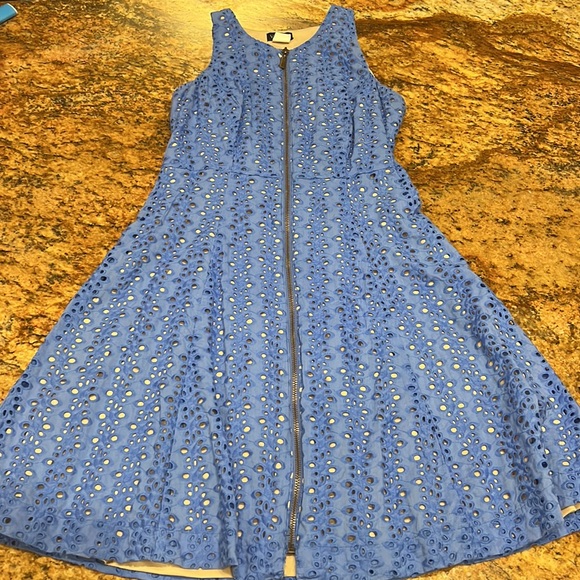 Venus Sleeveless Blue Eyelet Dress - Picture 2 of 9
